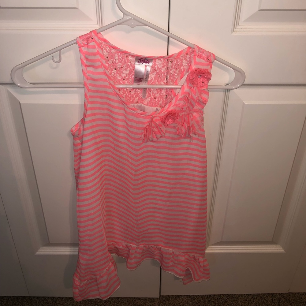pink white tank top
